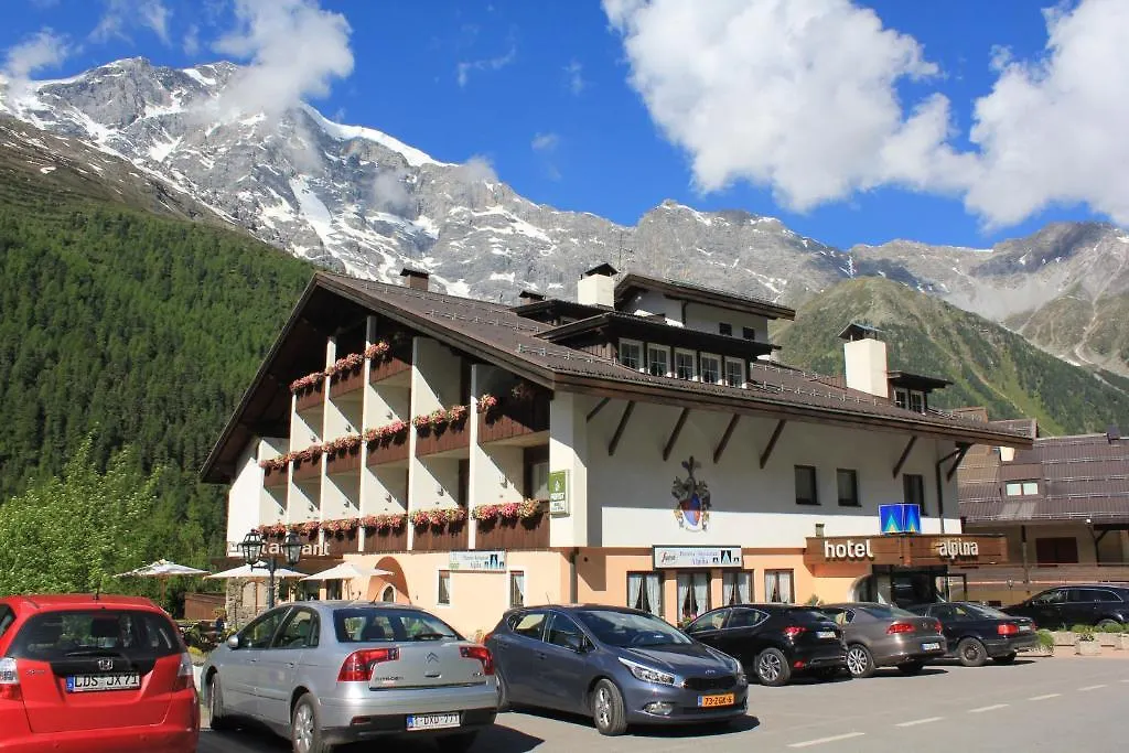 Alpina Mountain Resort-1